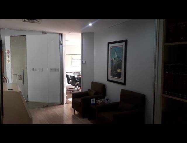 170M² BUILDING TO LET IN MUSGRAVE